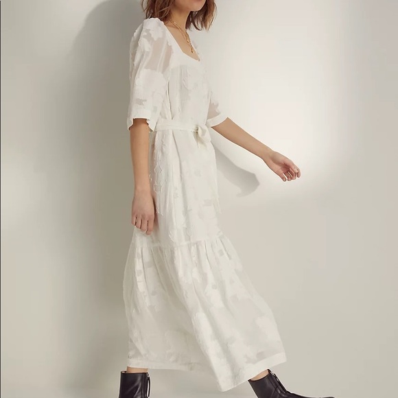 π Aritzia ALMA Dress in S π - Picture 3 of 10